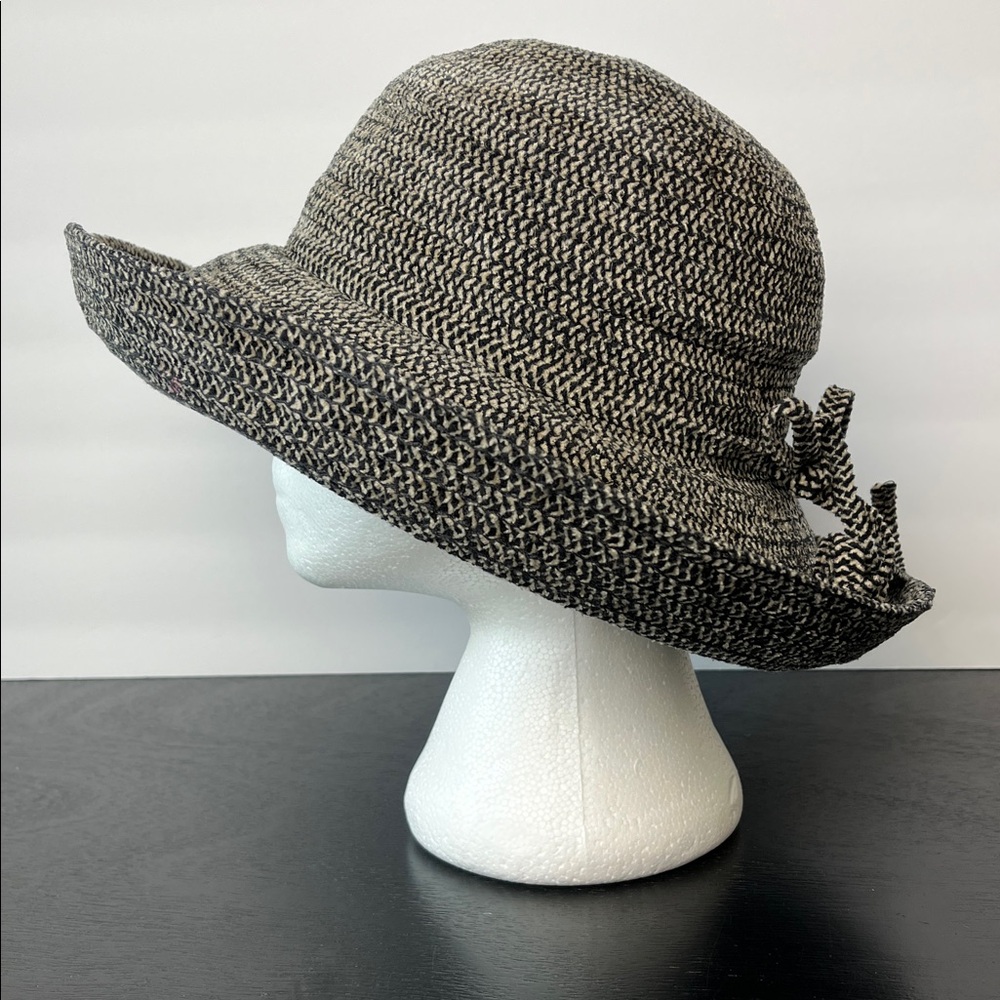 Eric Javits Chenille Roll Brim Water Repellent Packable Hat